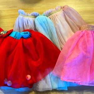 Little girls tutu bundle! Size 6